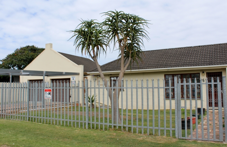 2 Bedroom Property for Sale in West Bank Eastern Cape